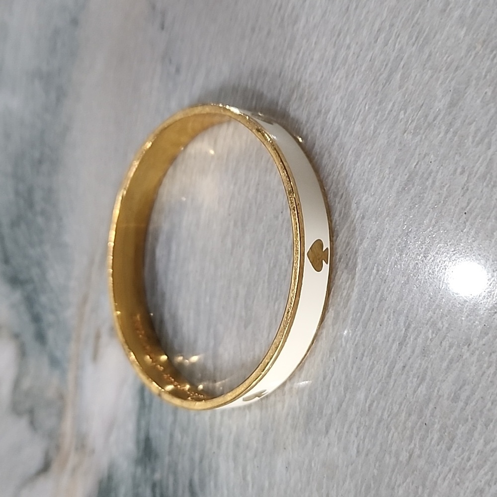 Kate Spade Bracelet (white spade)